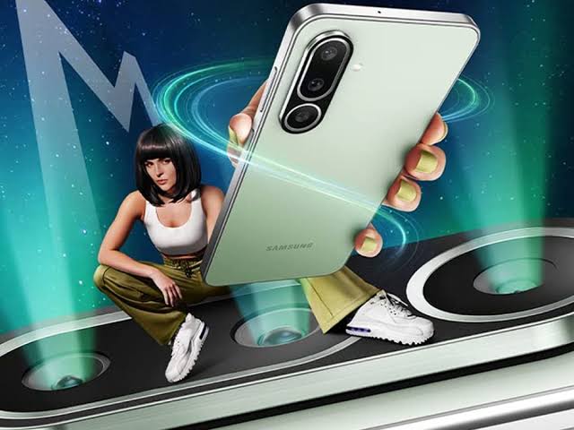 Sumsung galaxy M56 Slim Phone